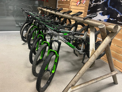 Na prodej kola Rock Machine z naší půjčovny!