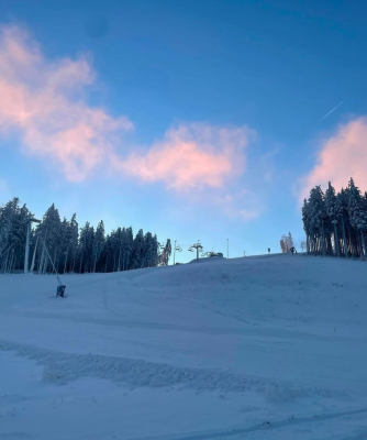 Vánoční lyžování u nás!