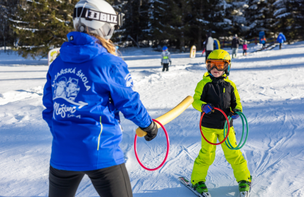 Staň se instruktorem SKI & SNB u nás na Plešivci Staň se instruktorem SKI & SNB u nás na Plešivci